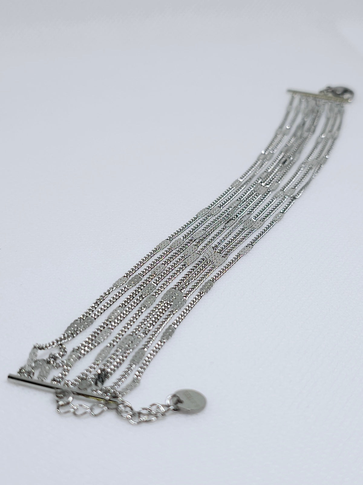 Bracelet doré multi-chaînes chic