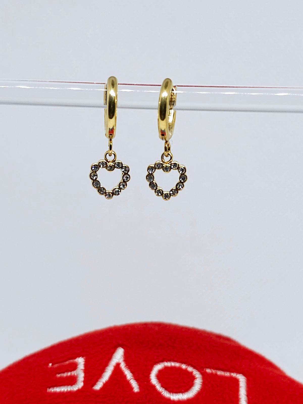 Créoles dorées cœur strass élégantes pendantes