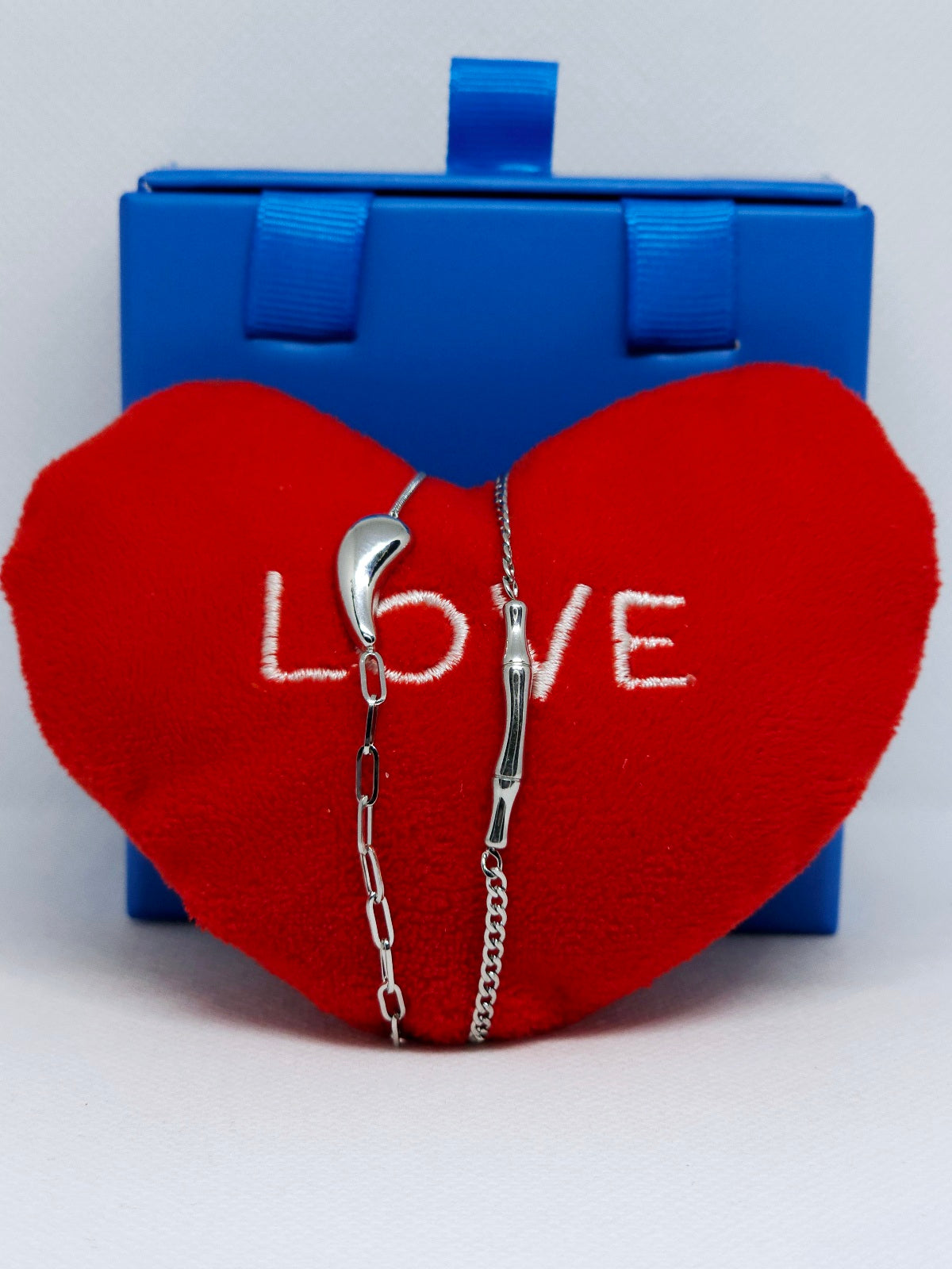 Bijoux argent sculptural moderne