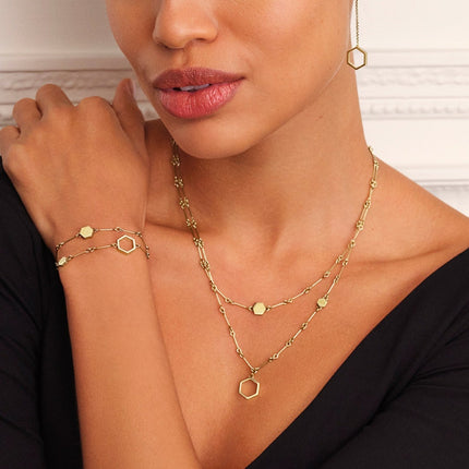 bijoux en acier inoxydable et style vestimentaire