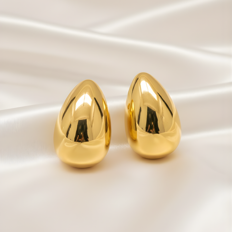 Boucles d’oreilles Sheron en acier doré élégantes.