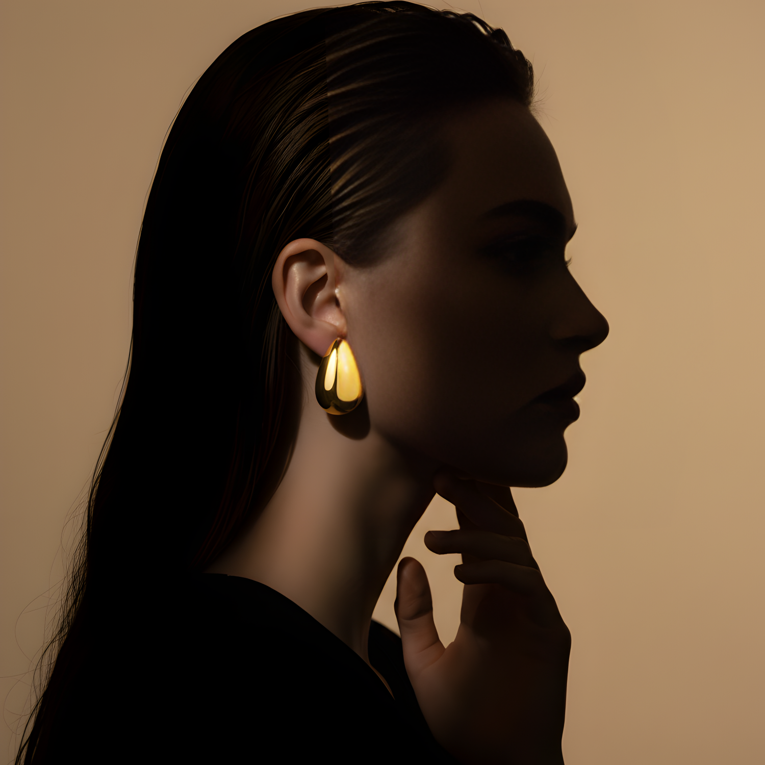 Boucles d’oreilles Tisha dorées élégantes.