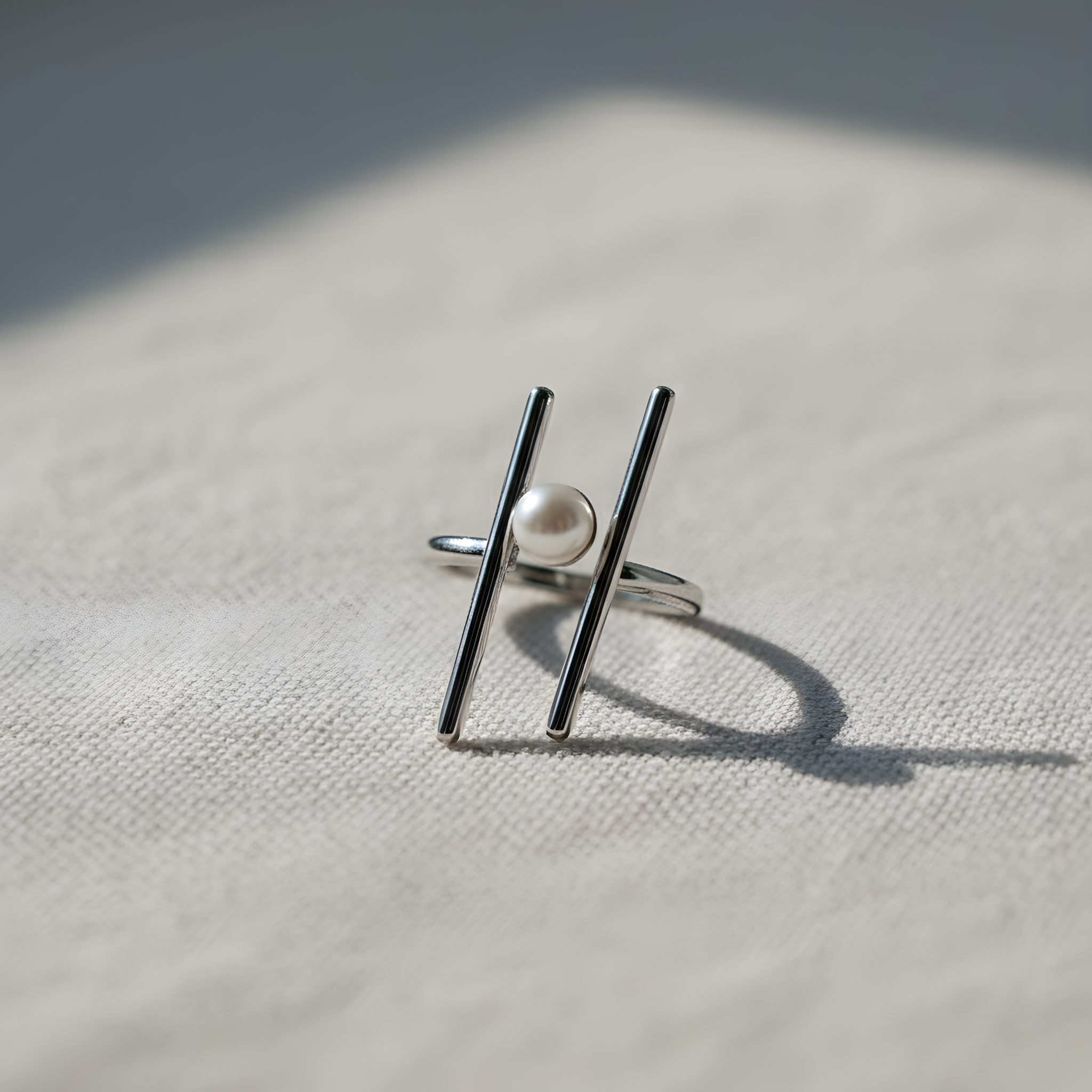 Anneau minimaliste doré perle blanche