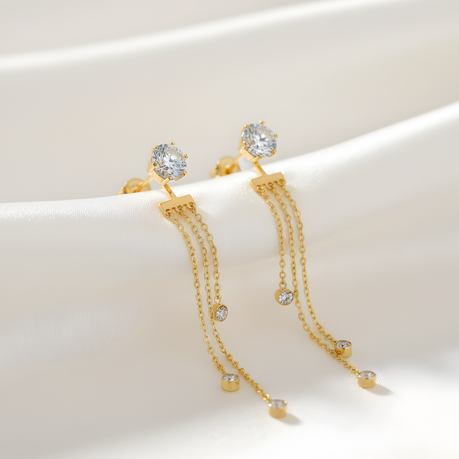 Boucles D'oreilles Inaya Chaînette En Acier Doré