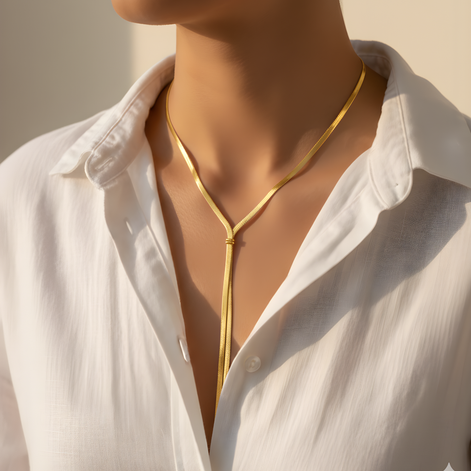 Collier doré double chaîne serpent