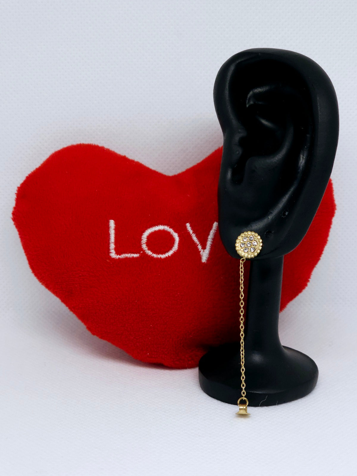 Boucles d’oreilles chaîne dorée élégante