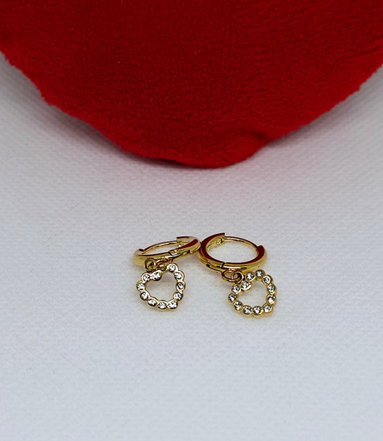 Créoles dorées cœur strass élégantes pendantes