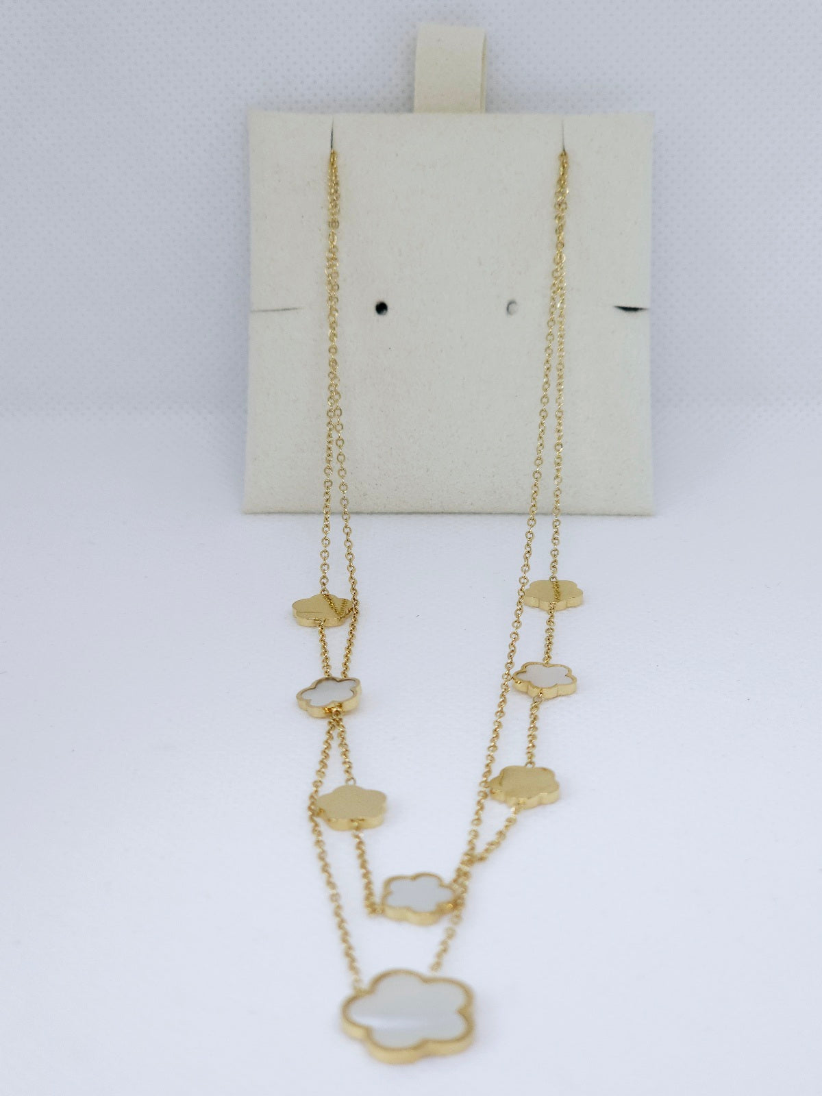 Coffret Bijoux Colliers et Bracelets floraux élégants dorés
