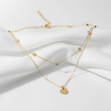 Collier triple rangs en or avec pierres serties