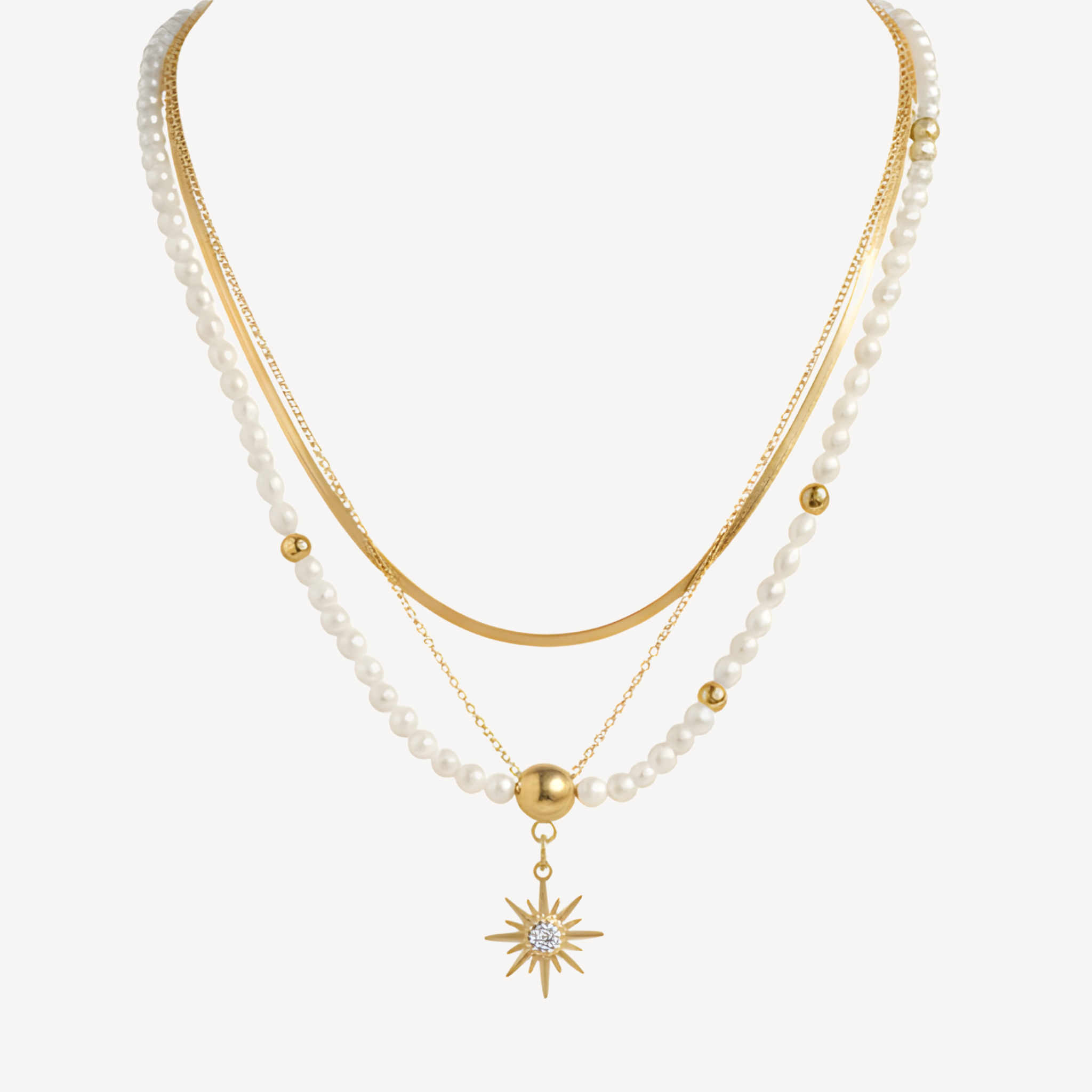 Collier doré soleil perles blanches