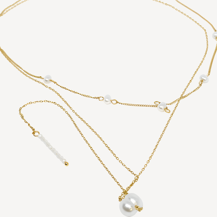 Collier doré à perles délicates