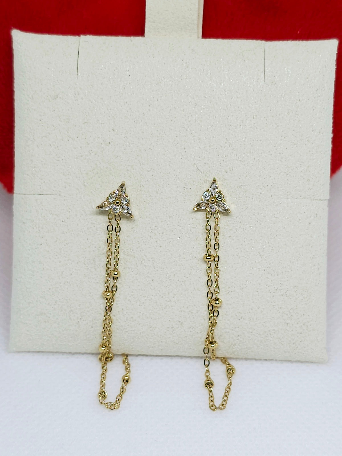Boucles d’oreilles dorées à chaînes