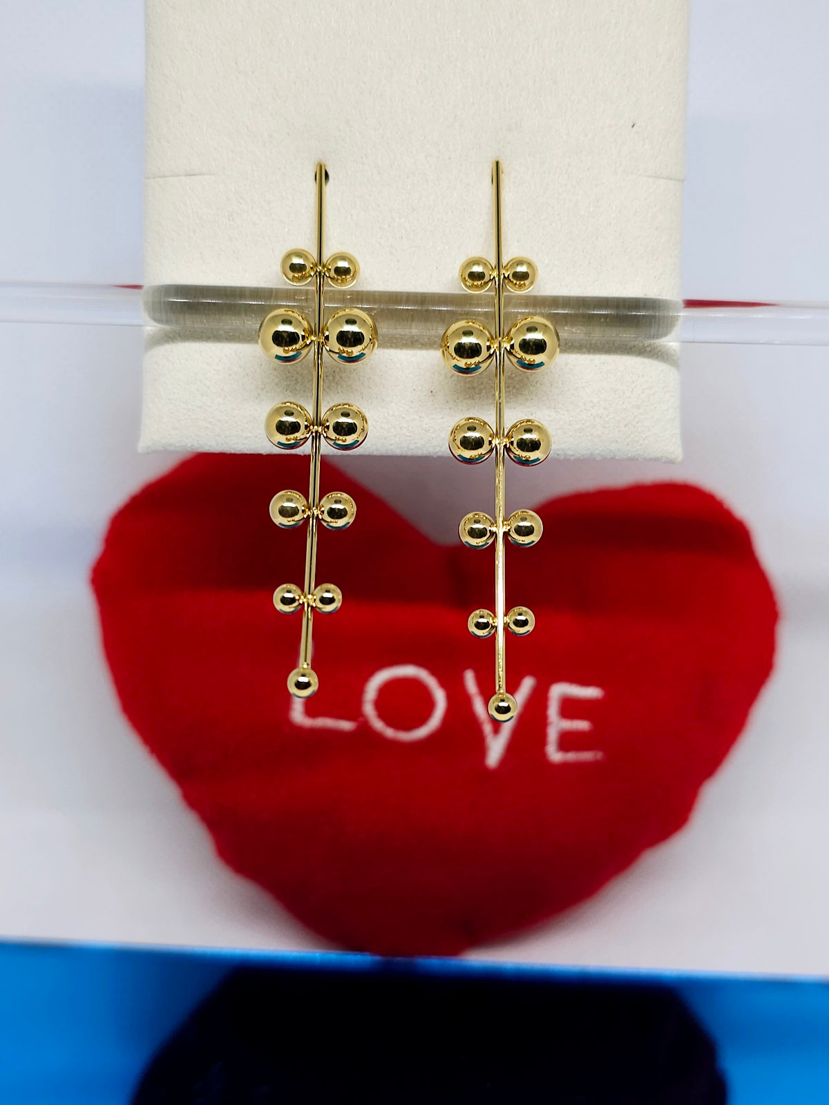 Boucles d’Oreilles Dorées Élégance Design