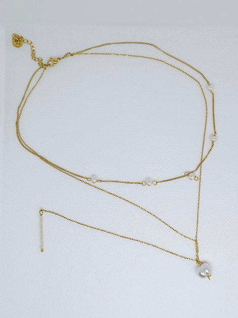 Collier doré à perles délicates
