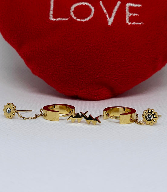 Boucles d’oreilles dorées motif montagne